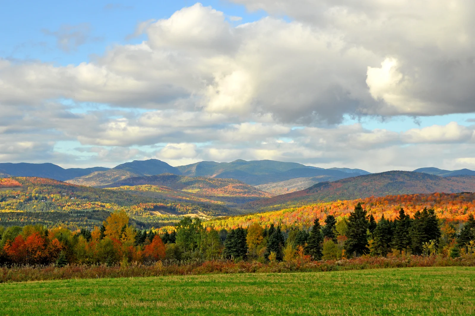 Charlevoix hills and St Lawrence landscape near Baie-Saint-Paul