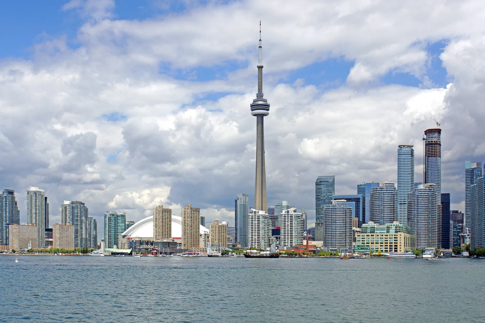 Toronto skyline viewed from the Toronto Islands