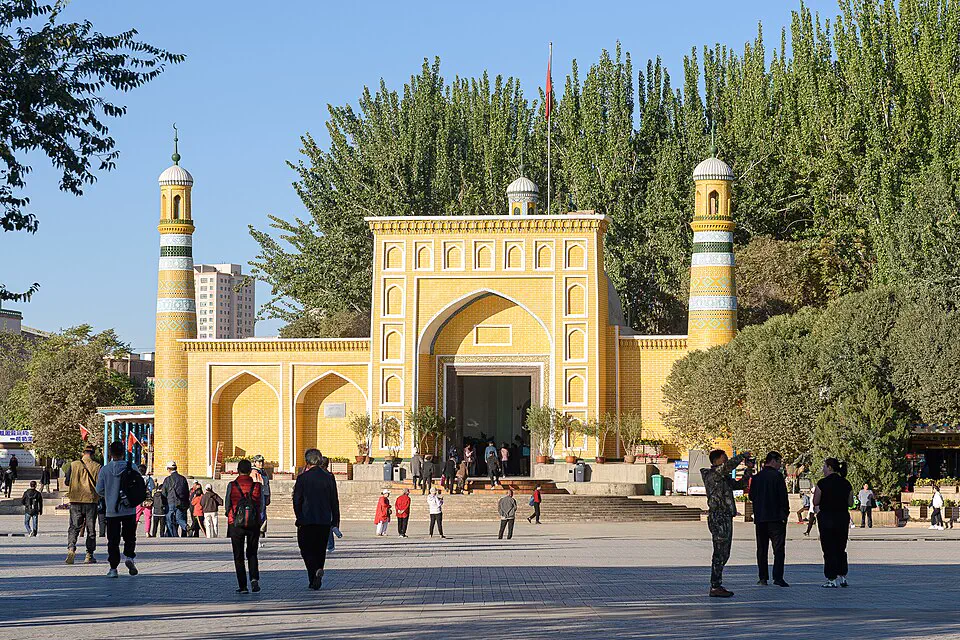 Id Kah Mosque and its square in Kashgar, Xinjiang
