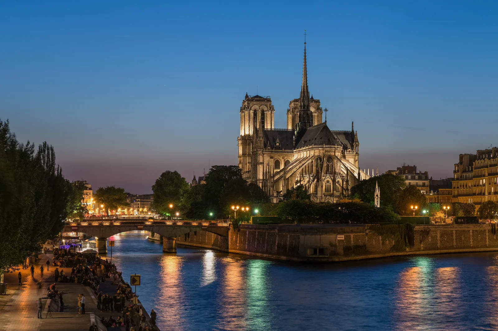Notre-Dame and the Seine around Île de la Cité in Paris