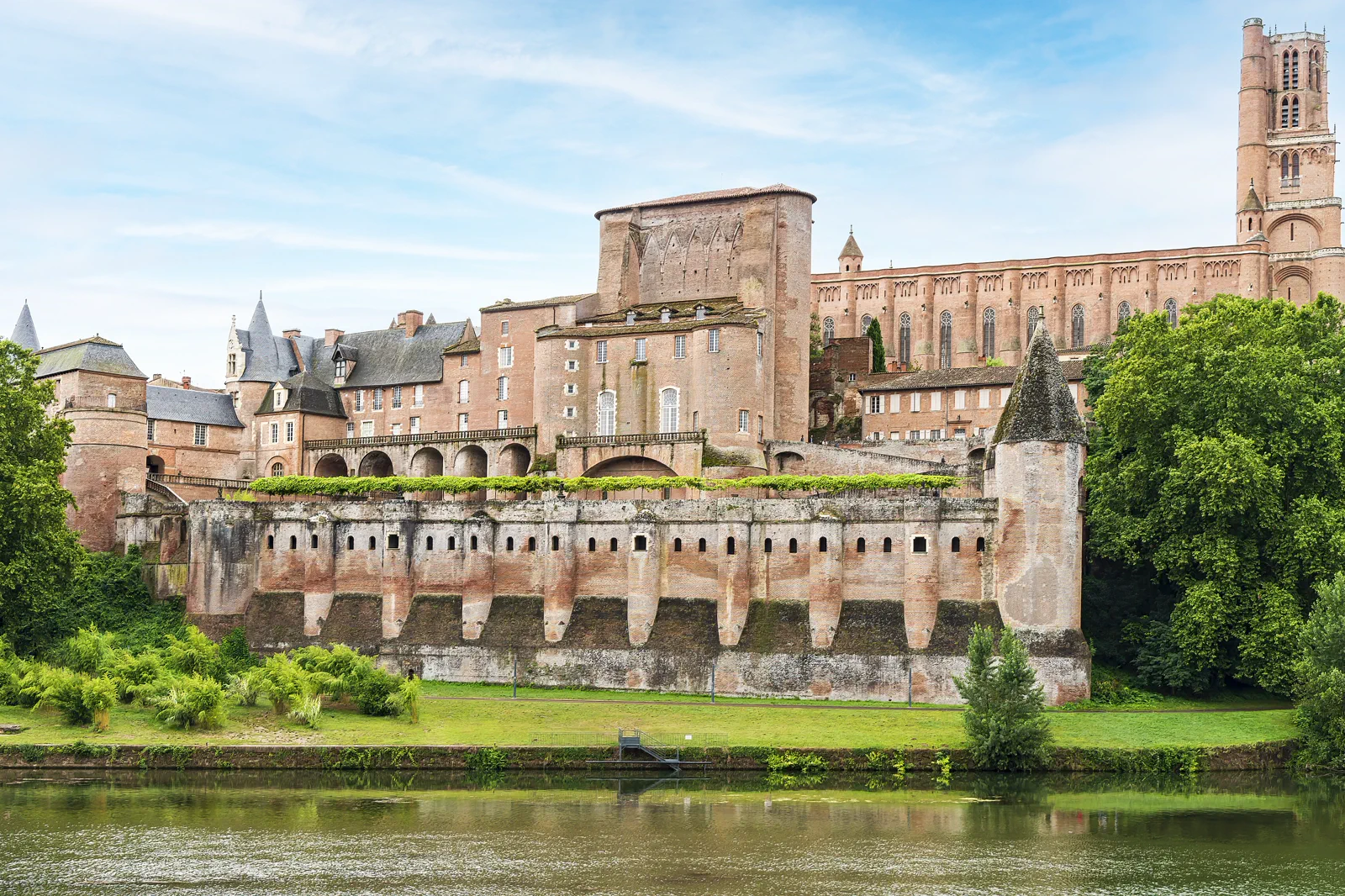 Sainte-Cécile Cathedral and the brick episcopal city of Albi