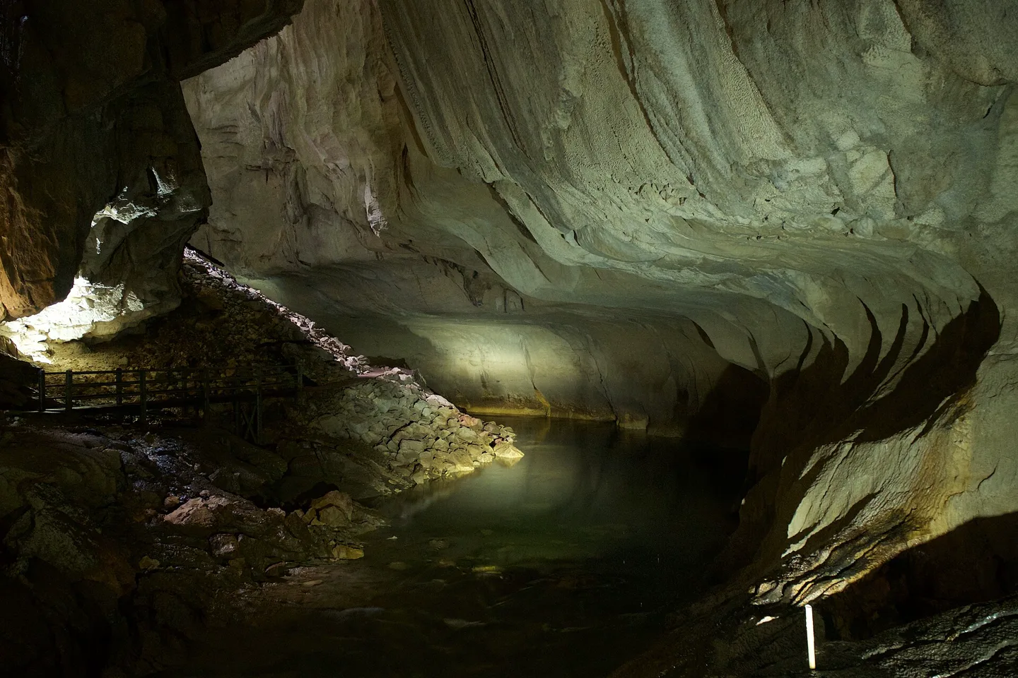 Sculpted limestone passage inside Clearwater Cave in Gunung Mulu National Park