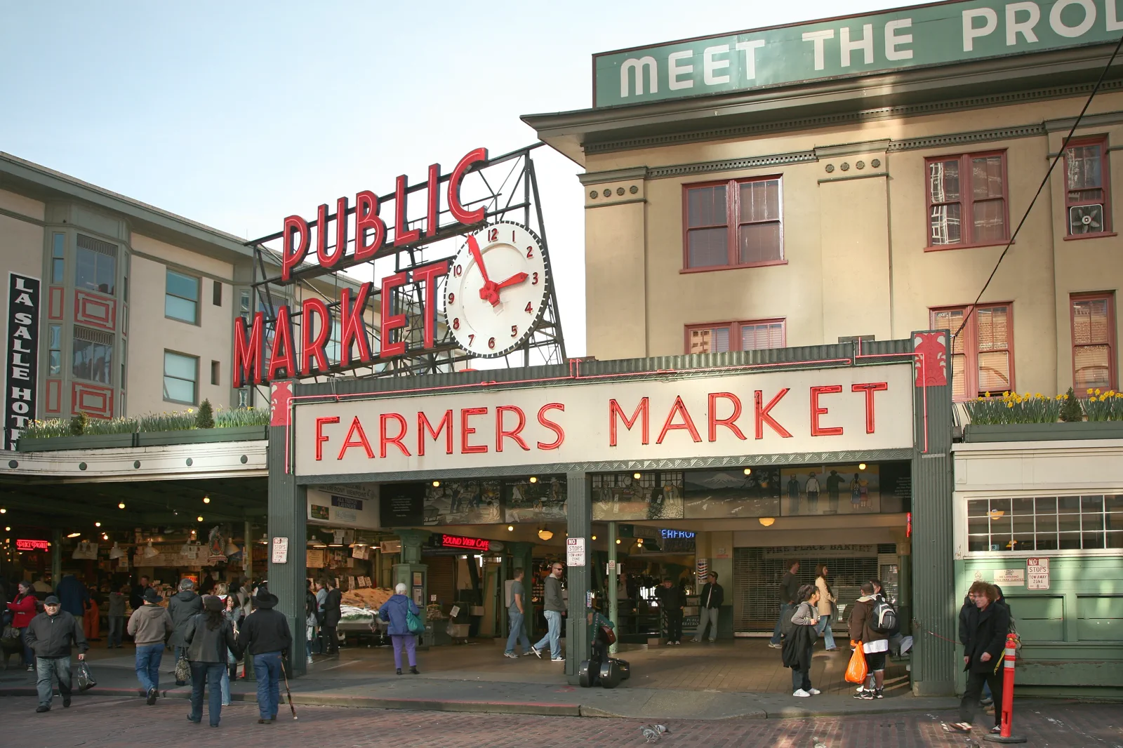 Pike Place & Seattle Waterfront