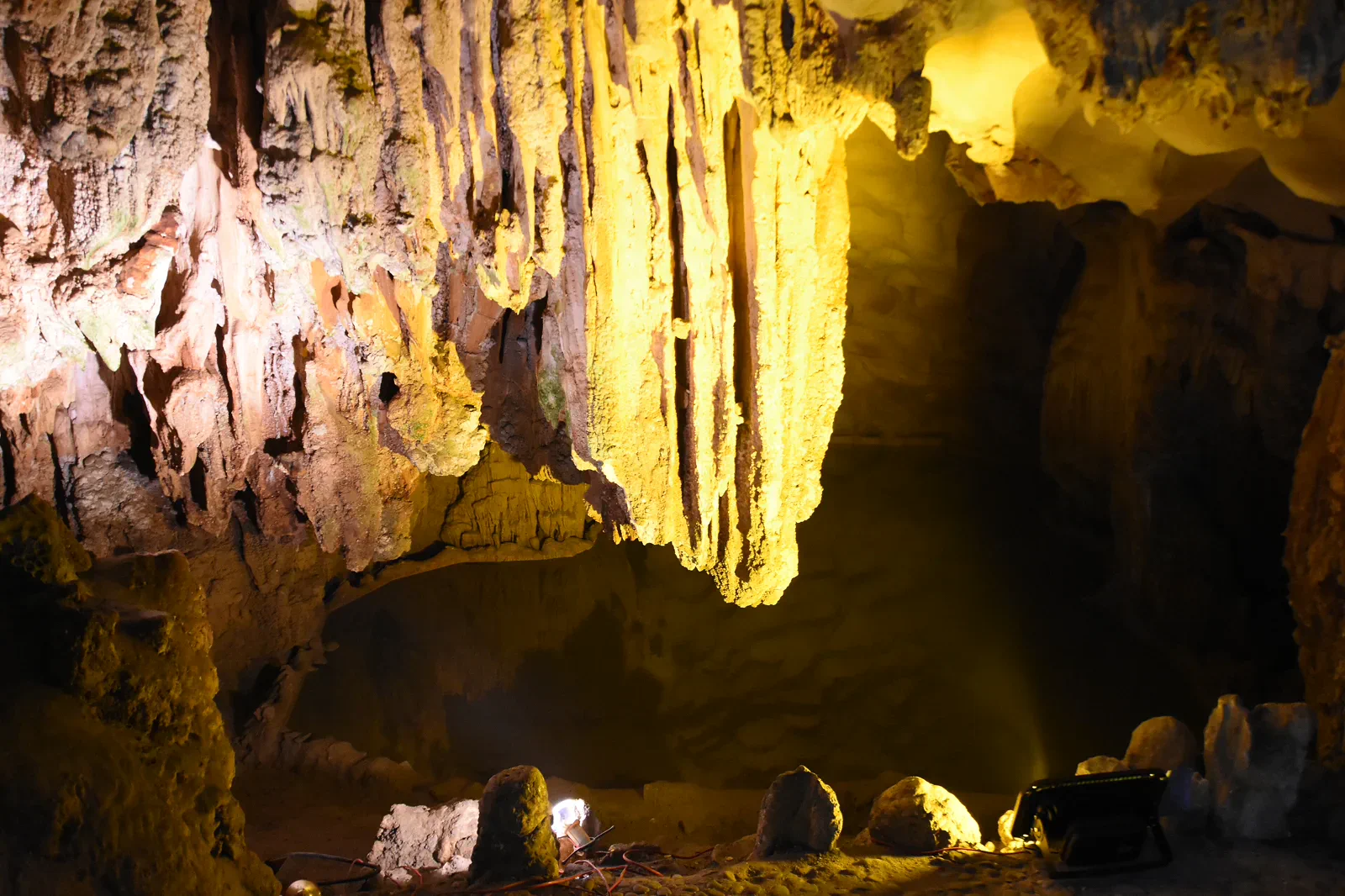 A large chamber inside Sung Sot Cave in Ha Long Bay